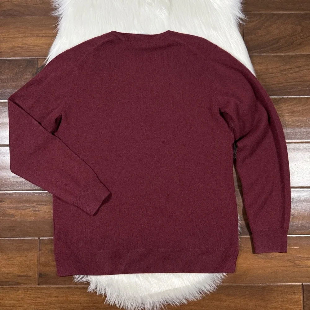 Antonio Melani Size Medium Zinfandel Monica V Neck Cashmere Pullover Sweater‎